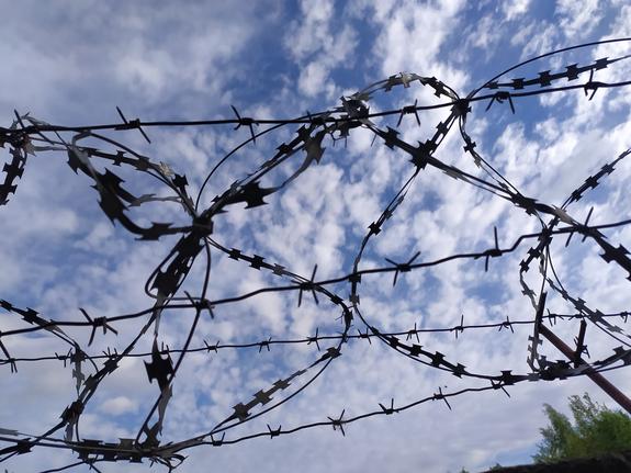 В СИЗО Москвы с начала года изъяли более 400 мобильников при доставке заключенным В СИЗО Москвы с начала года изъяли более 400 мобильников при доставке заключенным